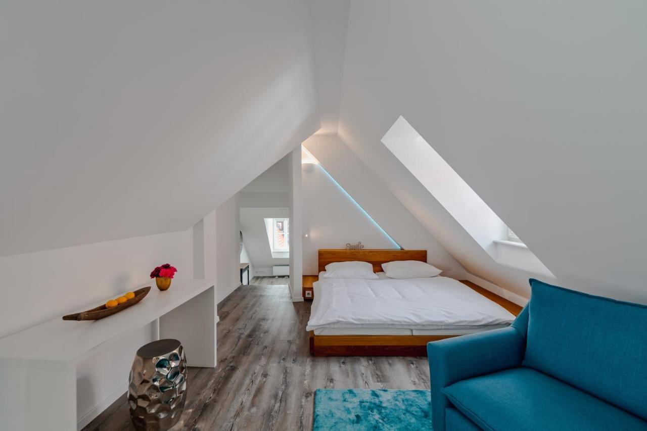 Smile Apartments Zum Goldenen Strauss Дюрнштайн Екстер'єр фото